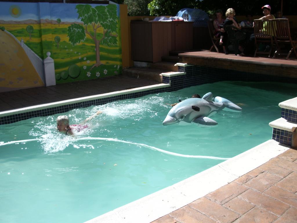 50 On Theal Apartment Parow Exterior photo