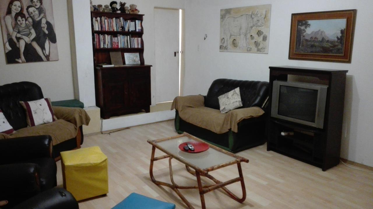 50 On Theal Apartment Parow Exterior photo
