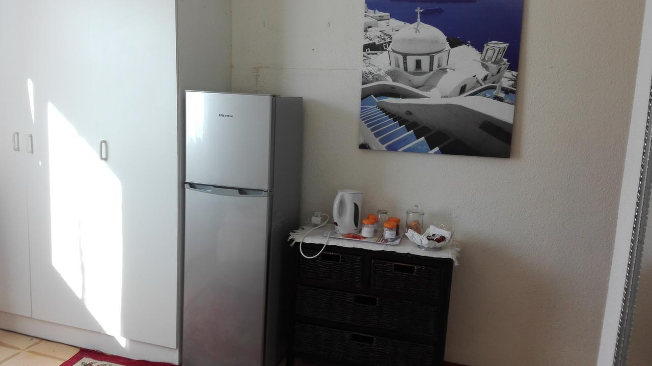 50 On Theal Apartment Parow Exterior photo